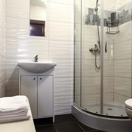 Pokoje 3* Jastrzębia Góra